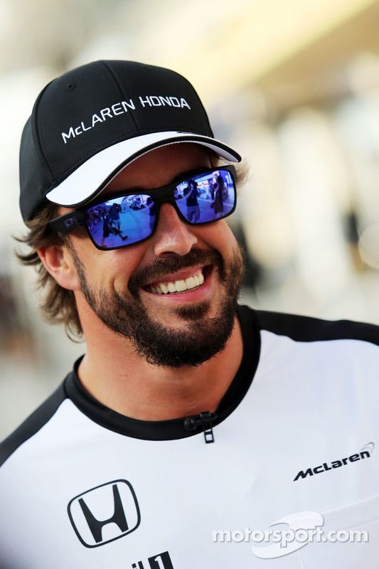 Fernando Alonso - brýle Oakley